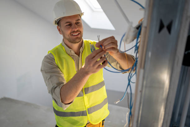 Best Residential Electrician Services  in Broadview, IL